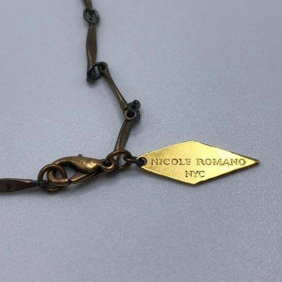 Seashell Charm Statement Necklace Silver and Gold Nicole Romano - Picture 3 of 6